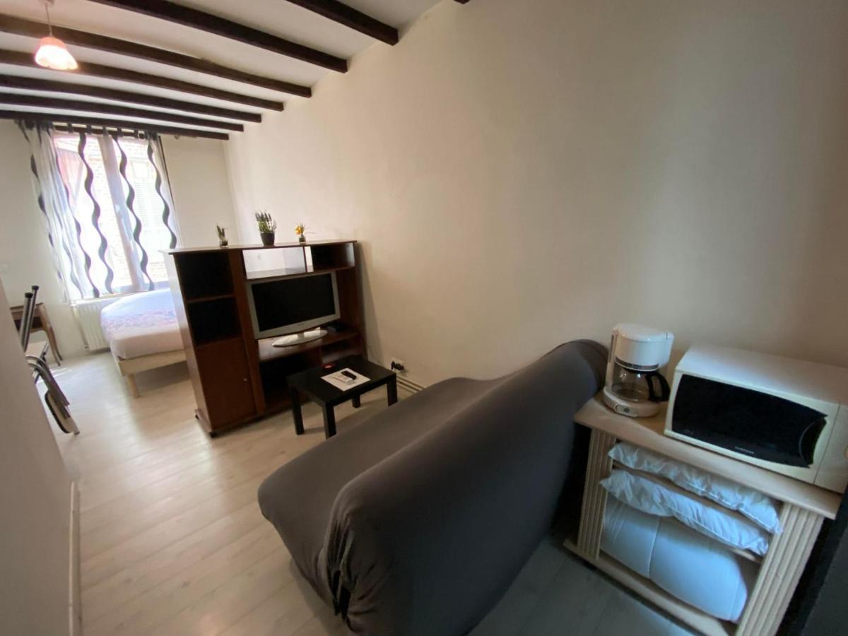 Appartement Dans Une Impasse Calme Proche De La Gare 아미앵 외부 사진
